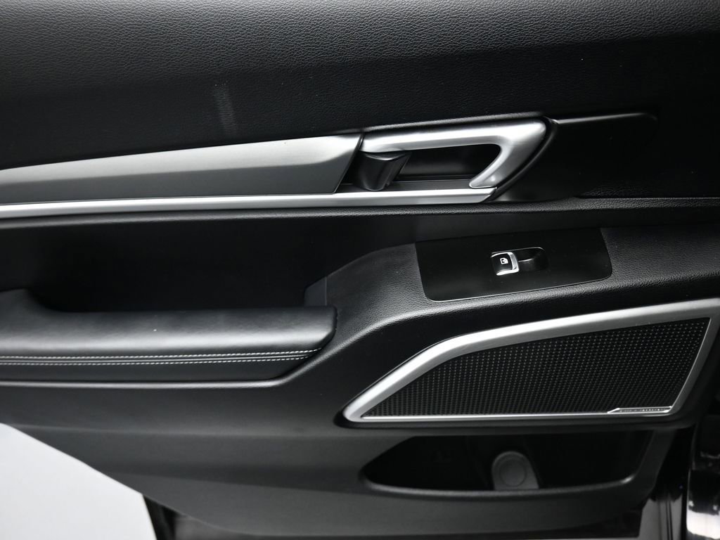 Used 2022 Kia Telluride S image 31