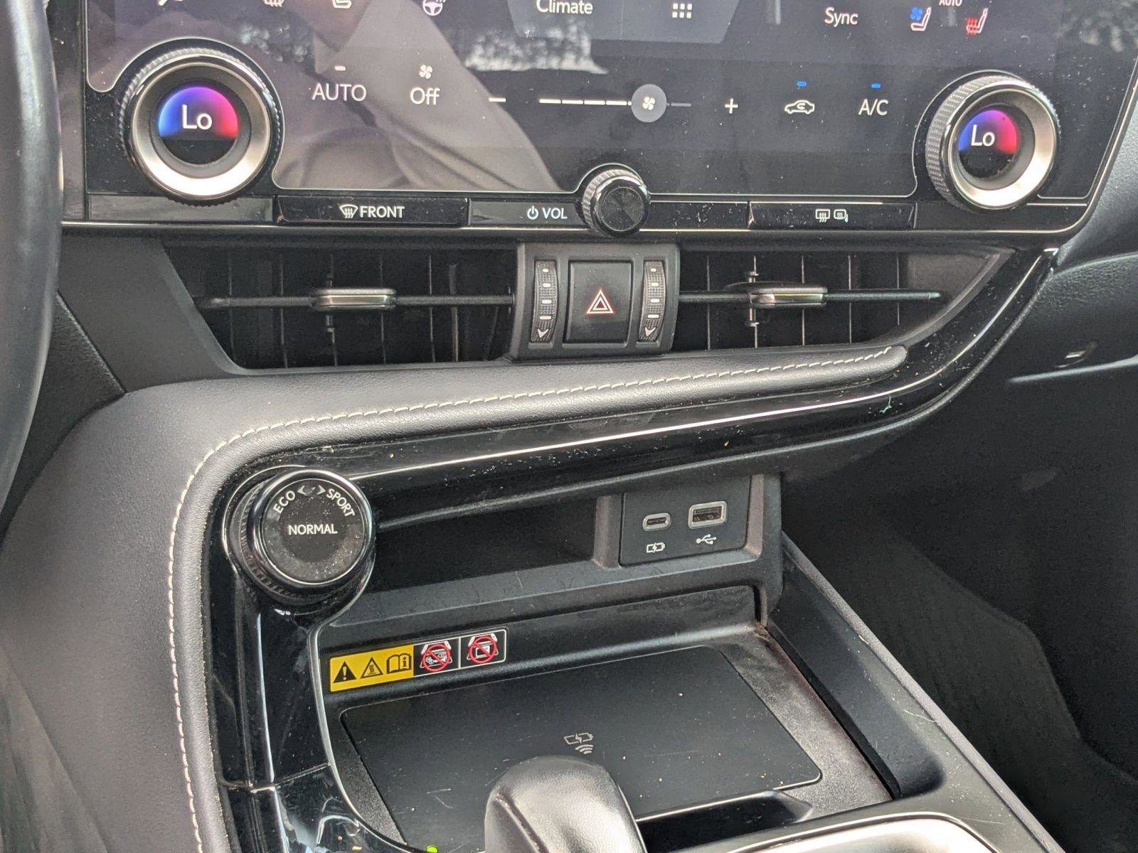 Certified 2025 Lexus NX 350h AWD w/ Accessory Package (2T) image 15