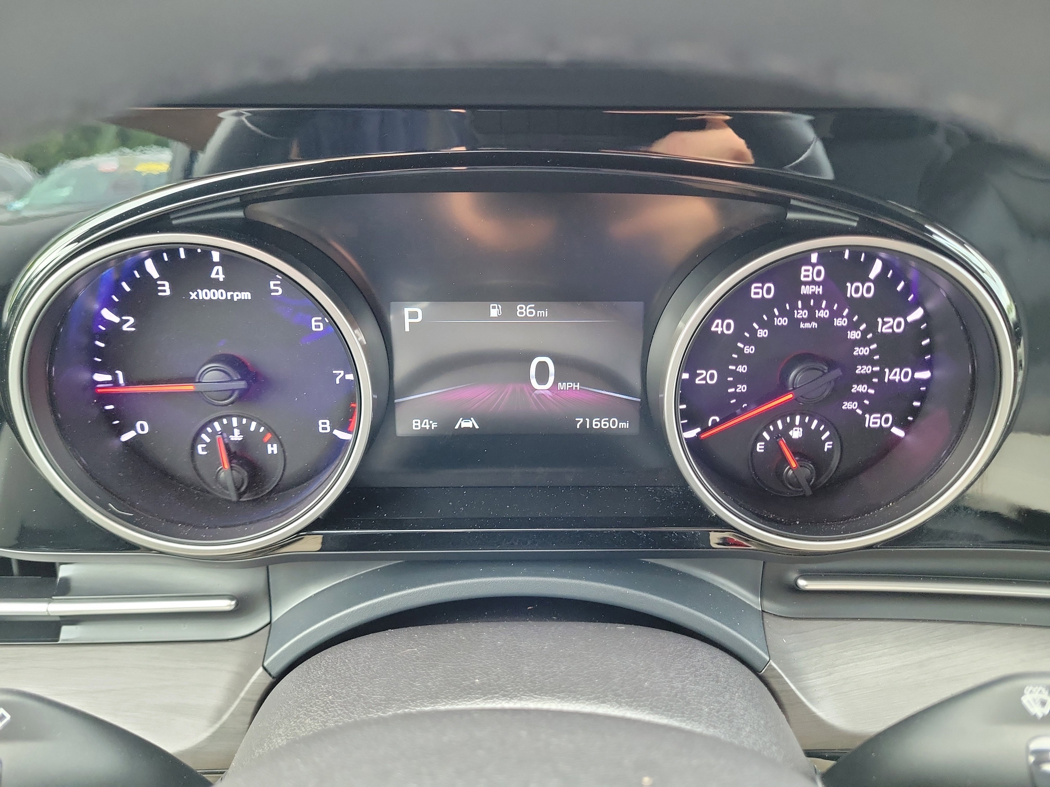 Used 2023 Kia Carnival EX FWD image 26
