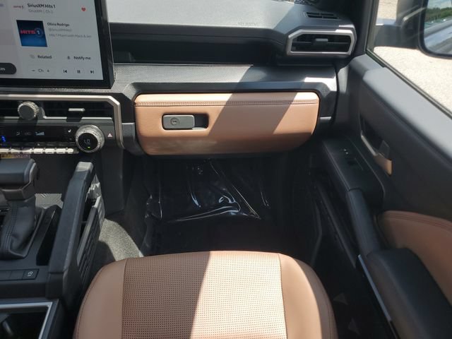 Used 2025 Toyota 4Runner Limited RWD image 25