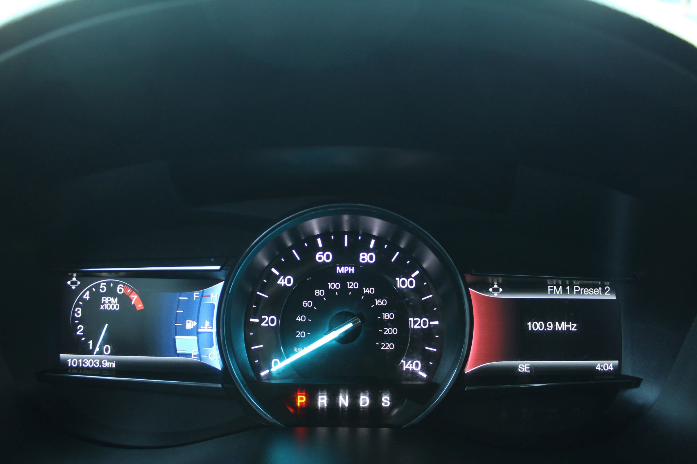 Used 2017 Ford Explorer Limited image 30