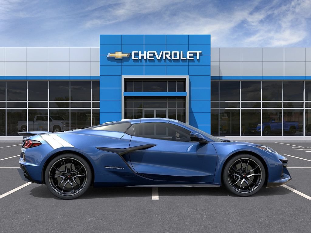 New 2027 Chevrolet Corvette Grand Sport w/ Z52 Sport Performance Package RWD image 5