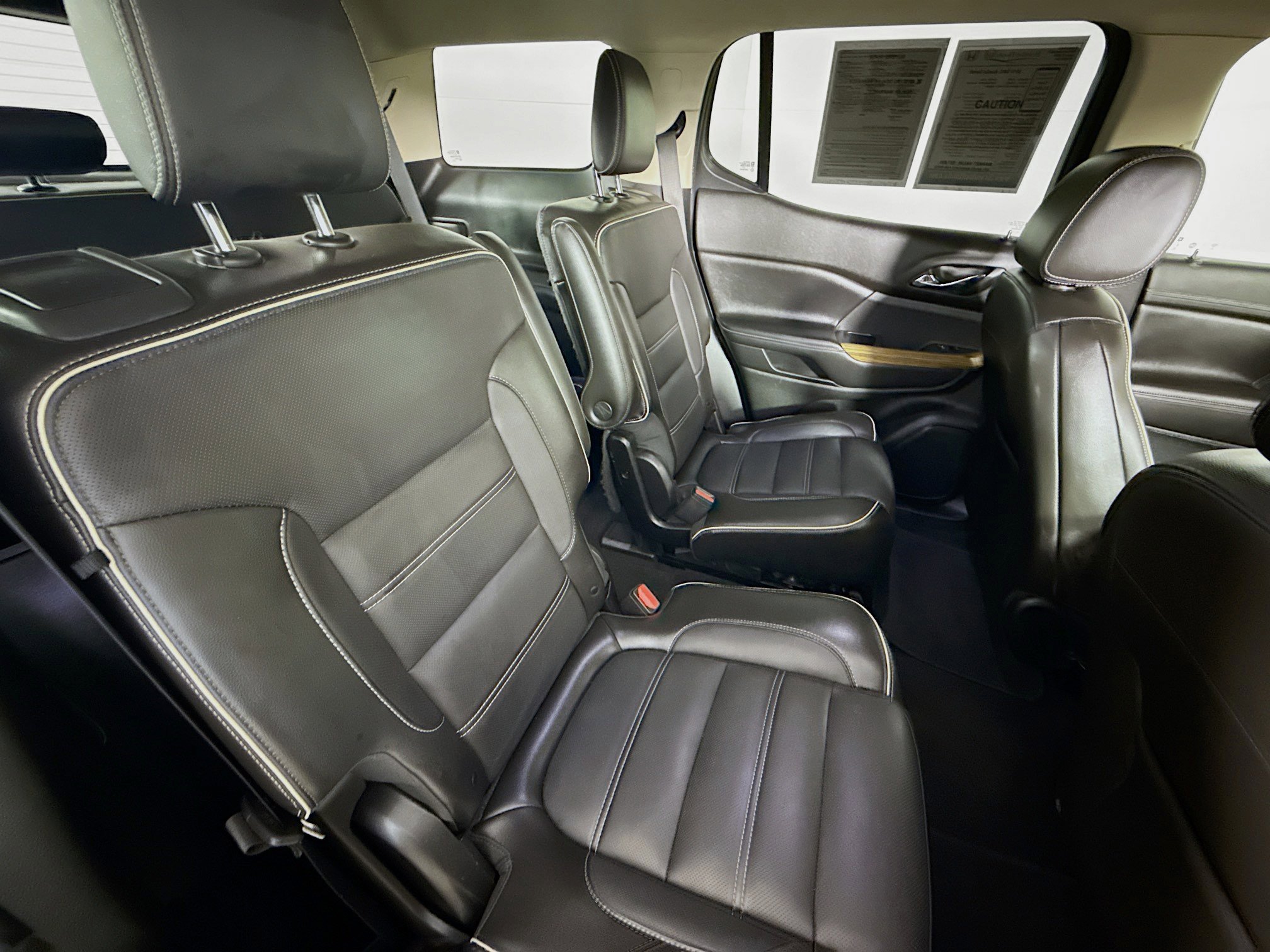 Used 2019 GMC Acadia Denali image 36