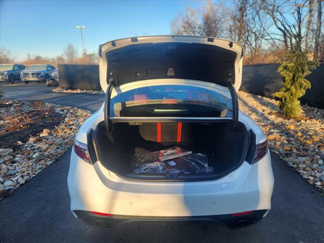 Used 2024 Alfa Romeo Giulia Veloce image 19