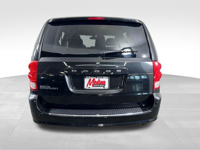 Used 2020 Dodge Grand Caravan SE FWD image 6