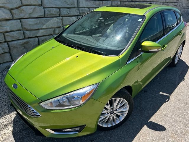 Used 2018 Ford Focus Titanium w/ Titanium Technology Package FWD image 1