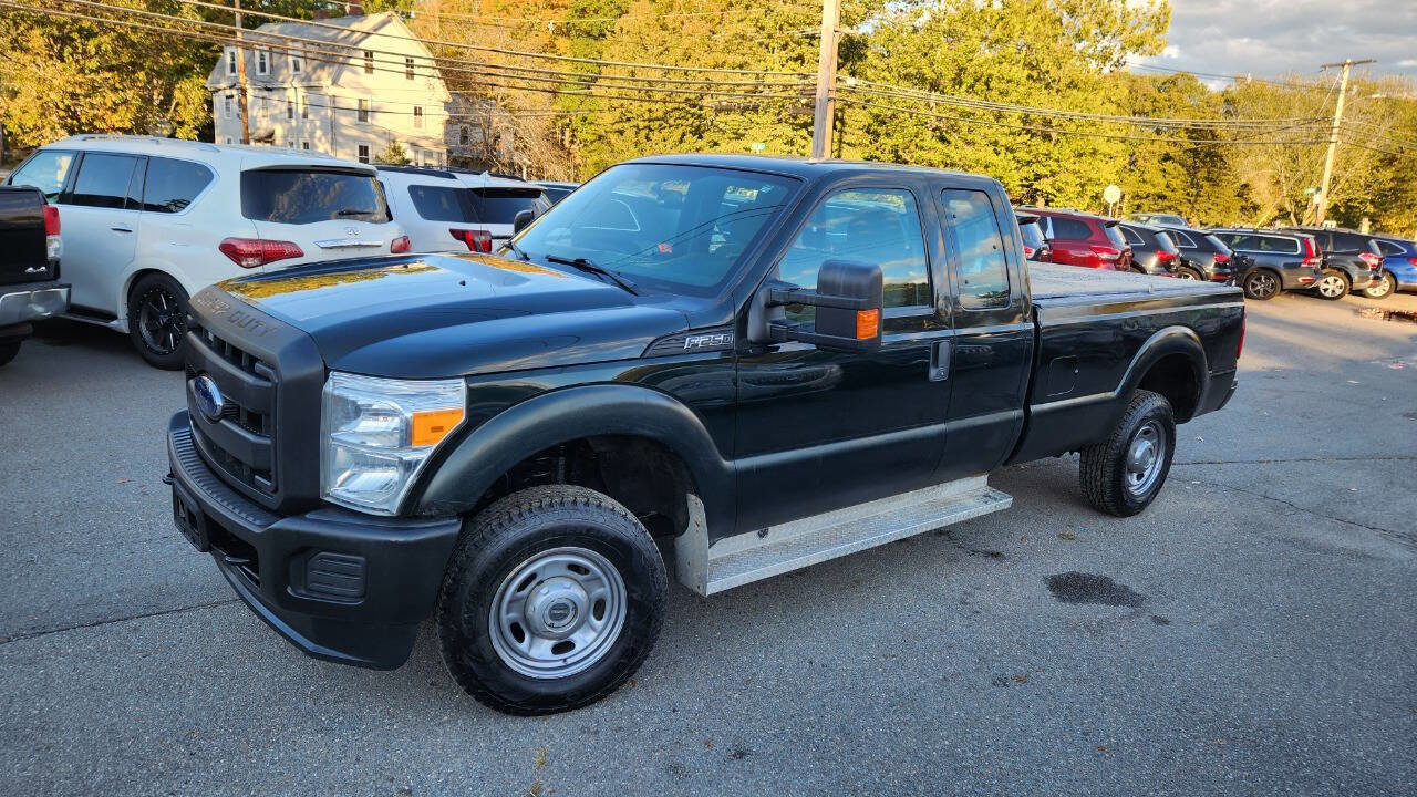 Used 2015 Ford F250 XL w/ Power Equipment Group image 2