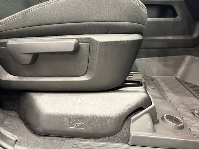 New 2026 RAM 2500 Big Horn AWD/4WD image 30