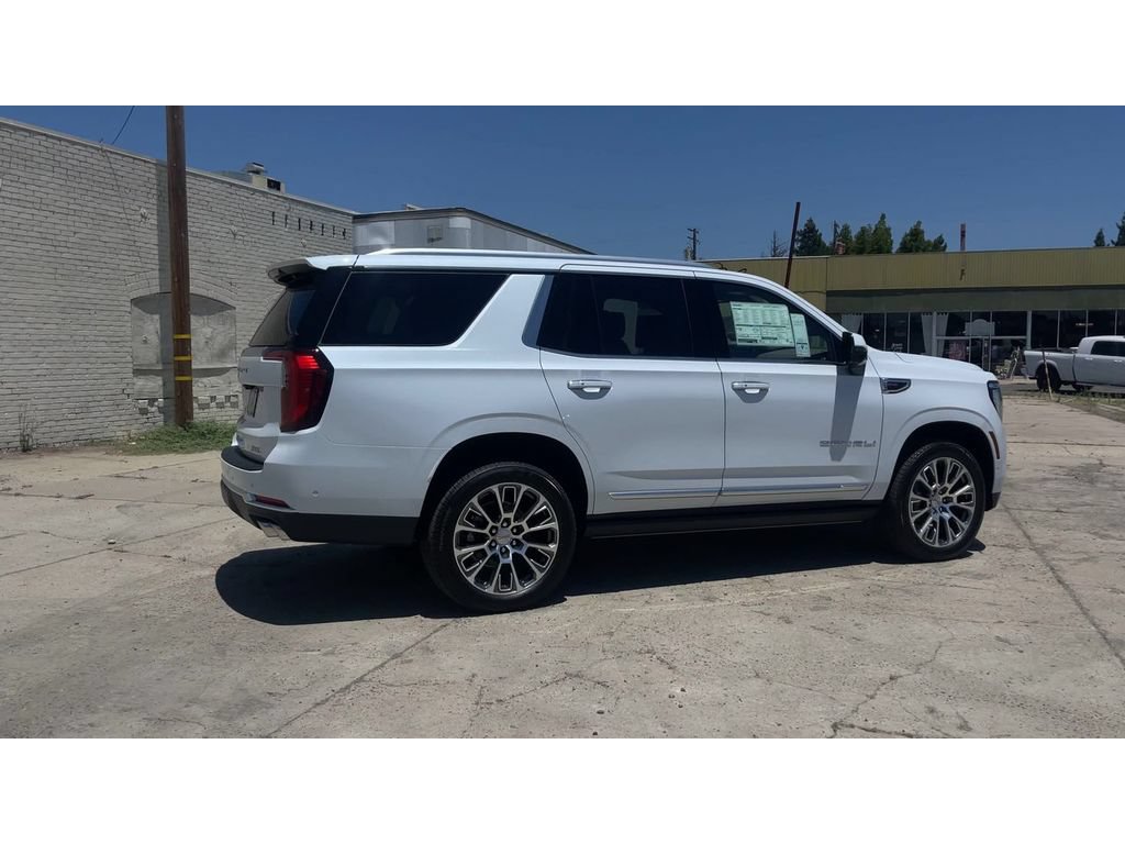New 2026 GMC Yukon Denali w/ Denali Reserve Package AWD/4WD image 3