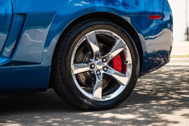 Used 2010 Chevrolet Camaro SS w/ RS Package RWD image 34