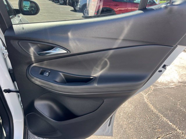 Used 2024 Buick Encore GX Preferred w/ Comfort Package AWD/4WD image 14