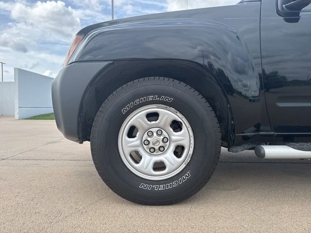 Used 2015 Nissan Xterra X RWD image 11