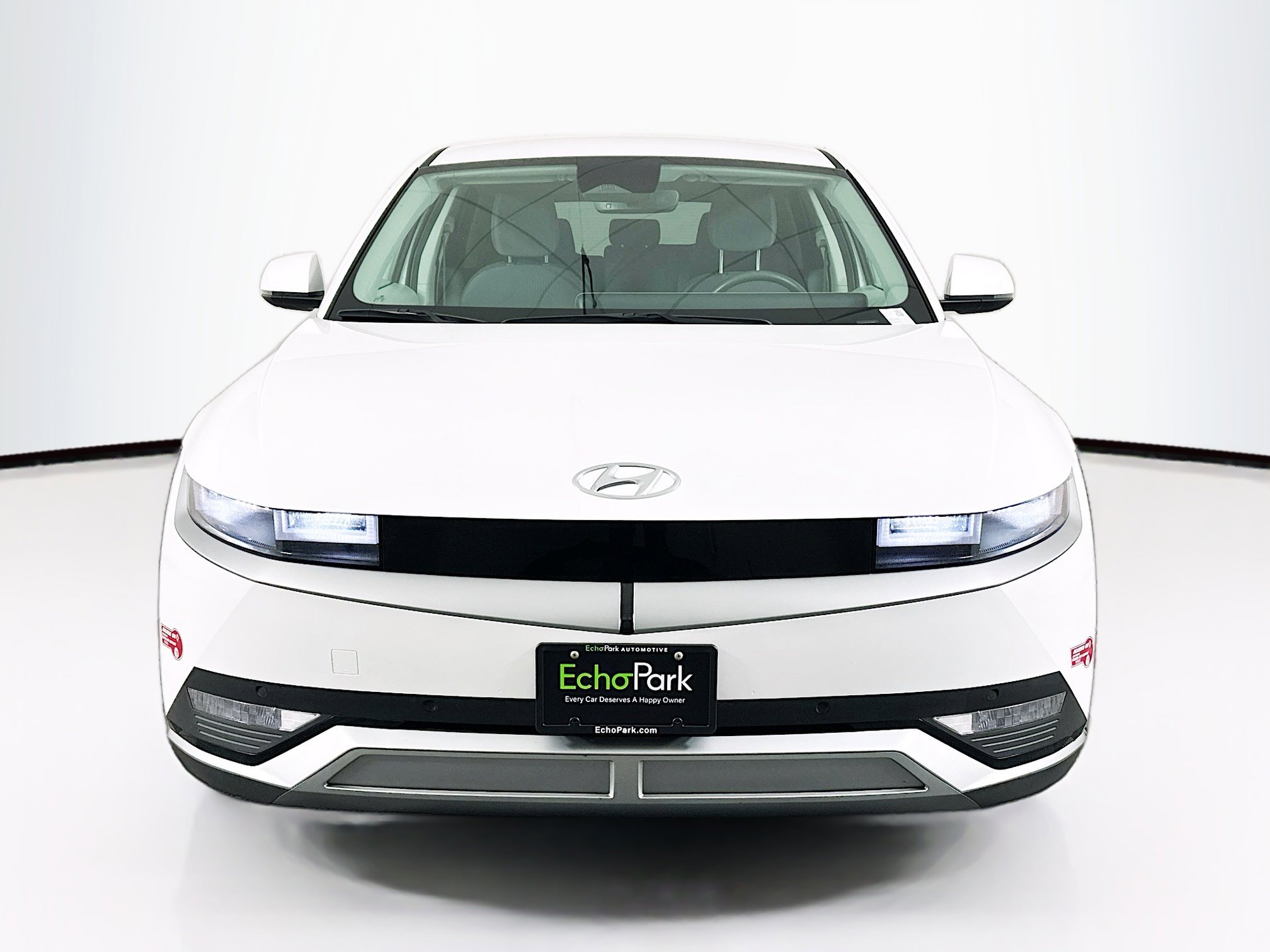 Used 2024 Hyundai Ioniq 5 SEL image 2