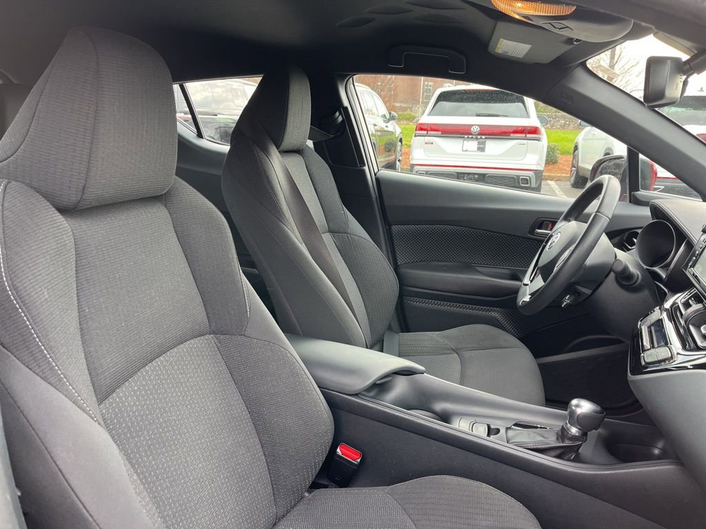 Used 2018 Toyota C-HR XLE image 23