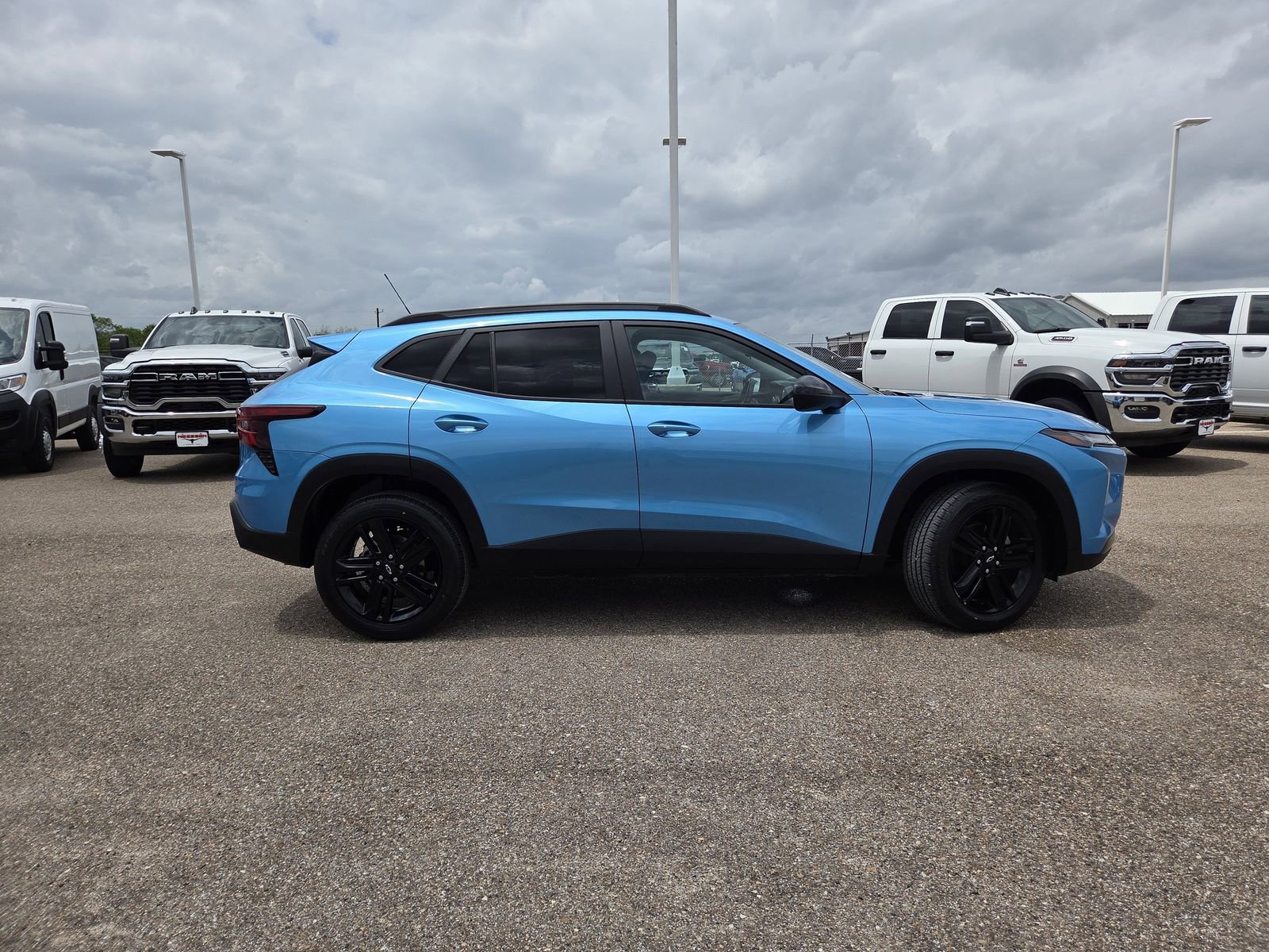 Used 2025 Chevrolet Trax ACTIV w/ Driver Confidence Package FWD image 9