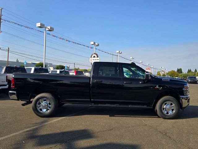 New 2026 RAM 3500 Tradesman AWD/4WD image 7