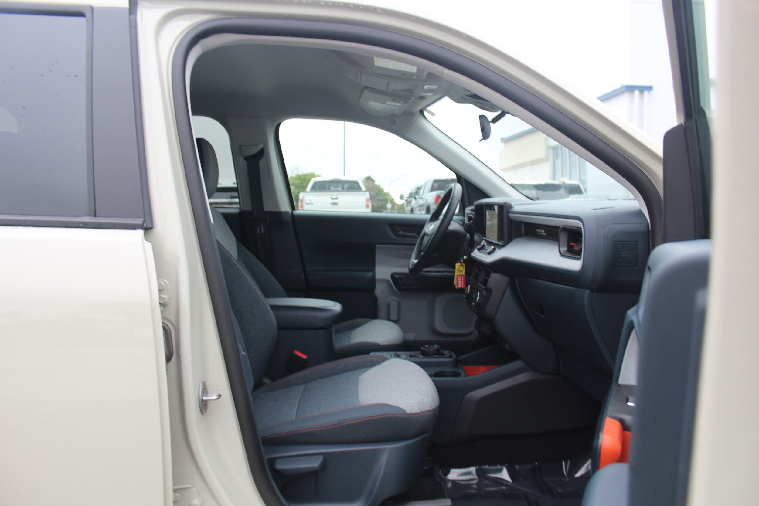 Used 2024 Ford Maverick XLT w/ XLT Luxury Package AWD/4WD image 18
