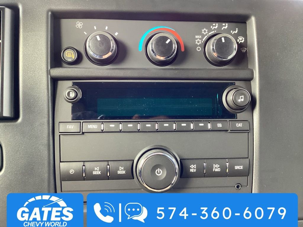 New 2025 Chevrolet Express 3500 Work Van w/ Driver Convenience Package image 7