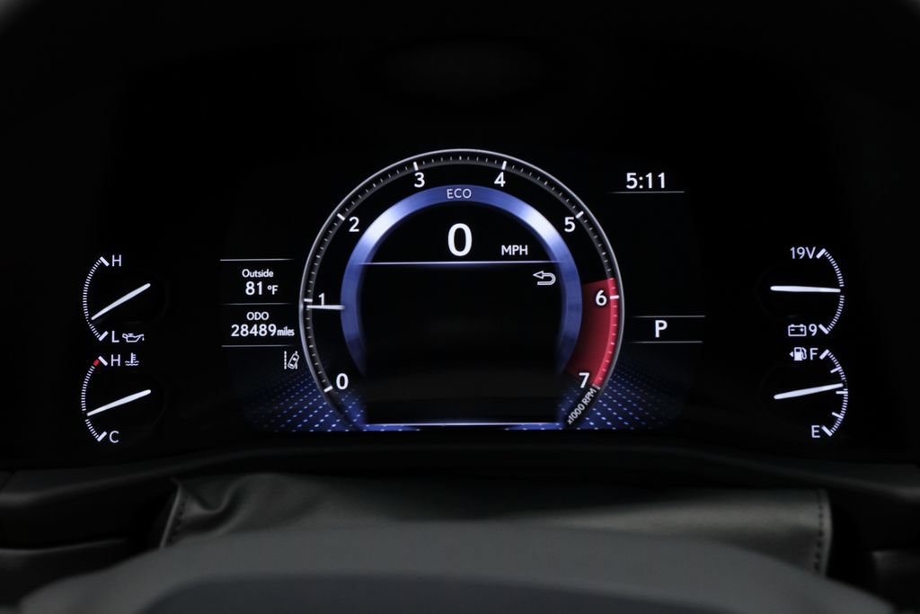 Used 2022 Lexus LX 600 4WD w/ Luxury Package image 26