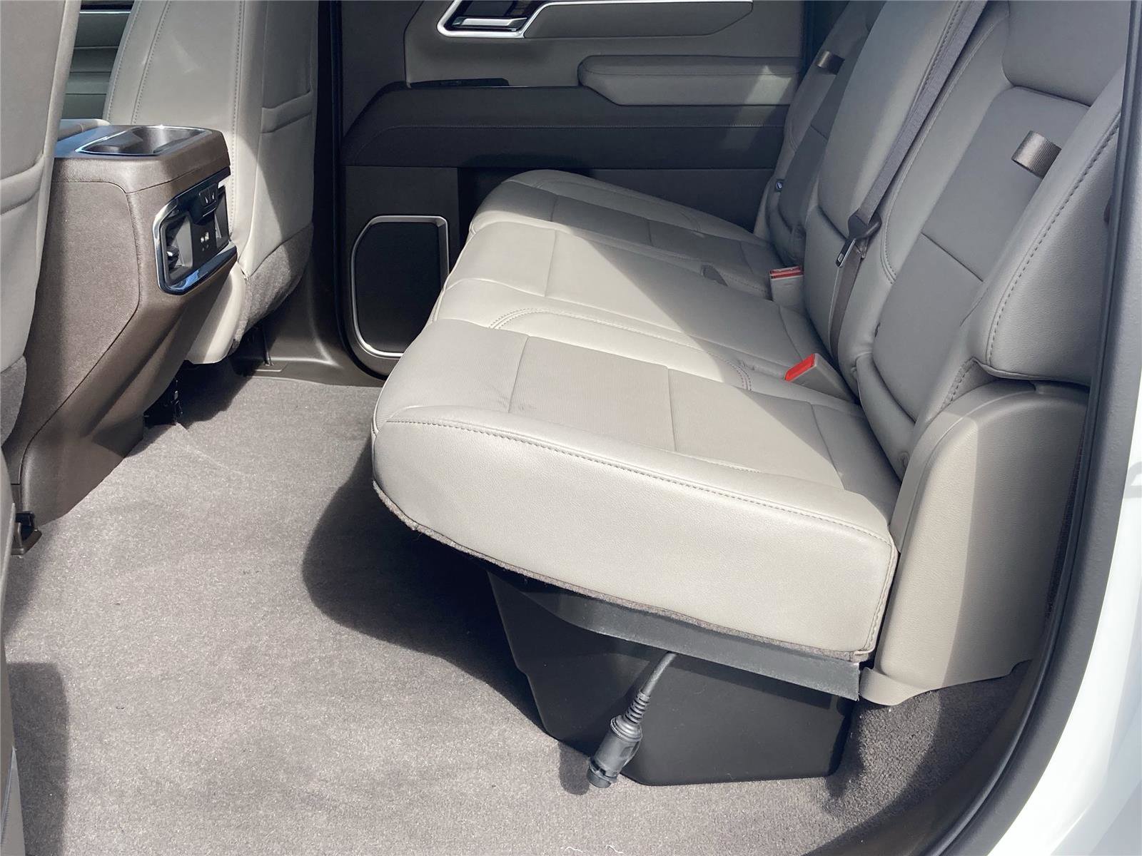 New 2026 GMC Sierra 2500 SLT w/ SLT Premium Package image 19