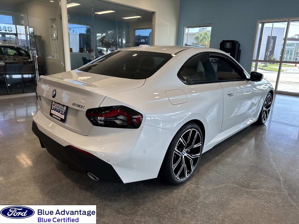Used 2023 BMW 230i Coupe w/ Premium Package RWD image 11