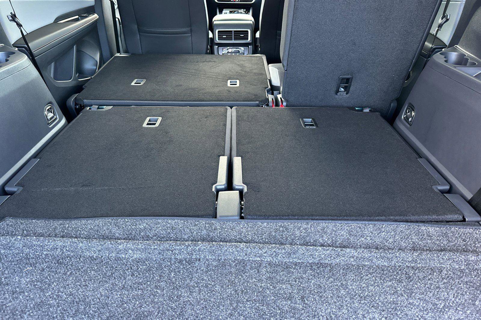 New 2026 Volkswagen Atlas Peak Edition image 15