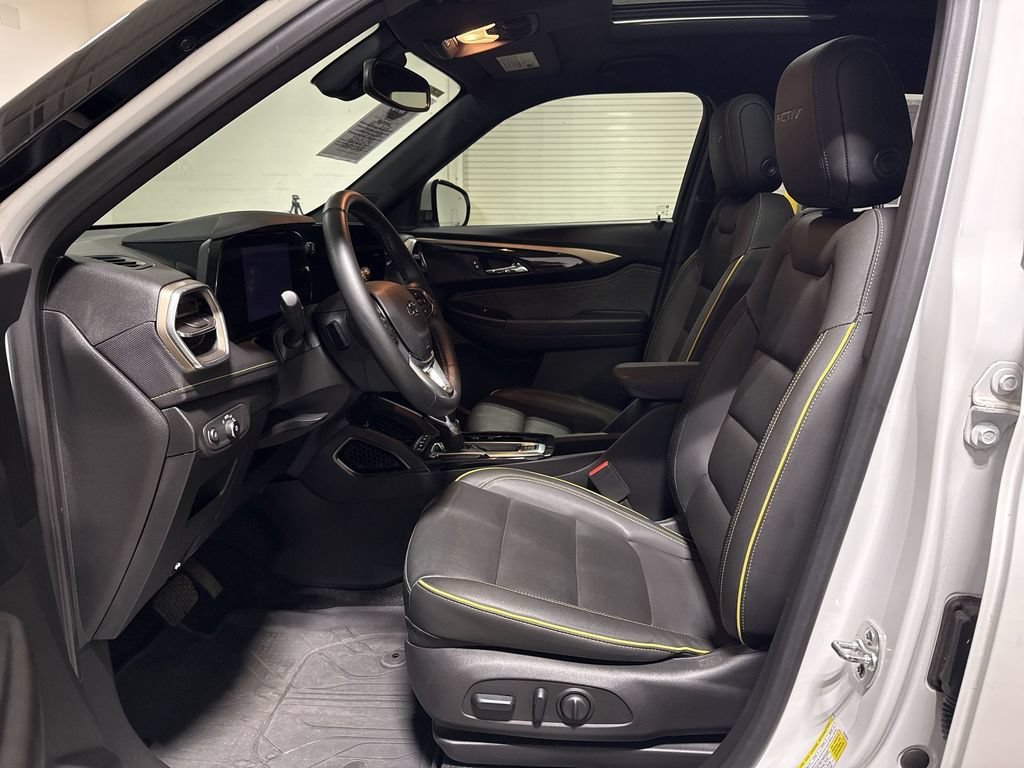 Used 2024 Chevrolet TrailBlazer ACTIV w/ Convenience Package AWD/4WD image 20