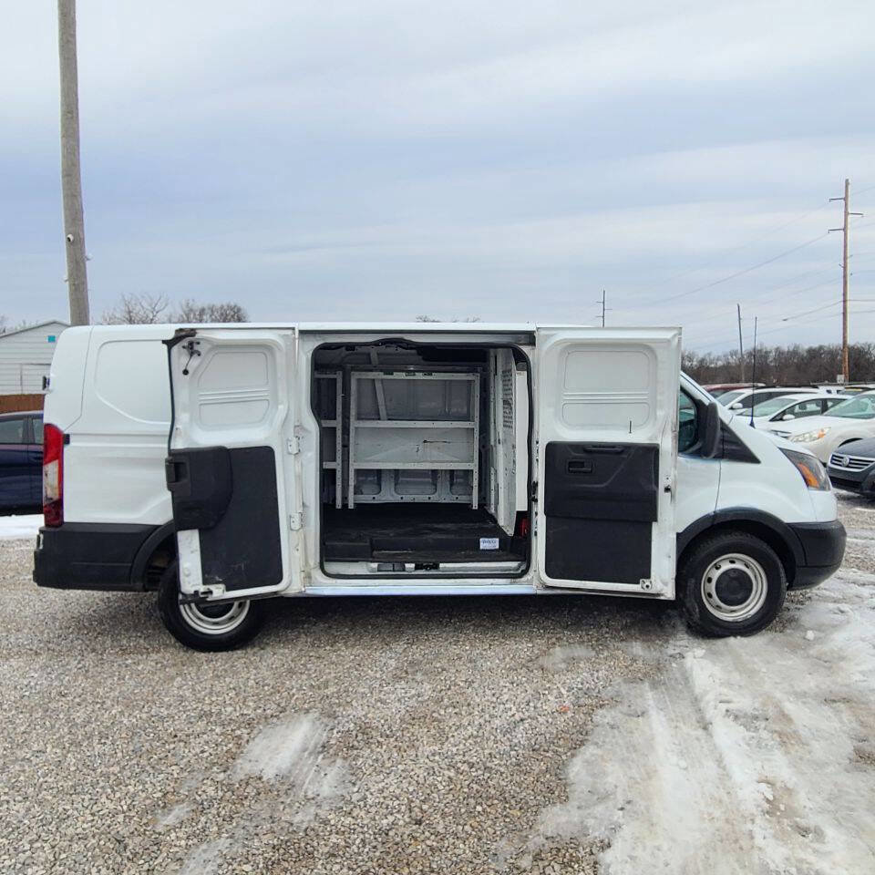 Used 2019 Ford Transit 150 150 3dr SWB Low Roof Cargo Van image 5