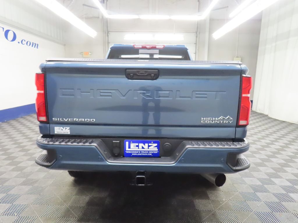 Used 2025 Chevrolet Silverado 3500 High Country w/ High Country Premium Package AWD/4WD image 34