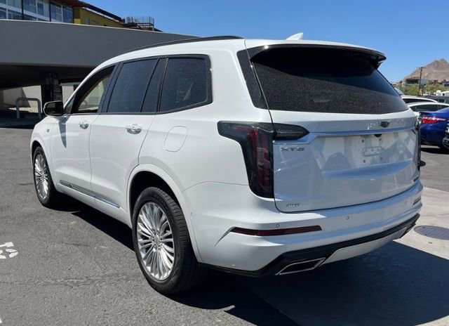 Used 2021 Cadillac XT6 Sport w/ Platinum Package image 8
