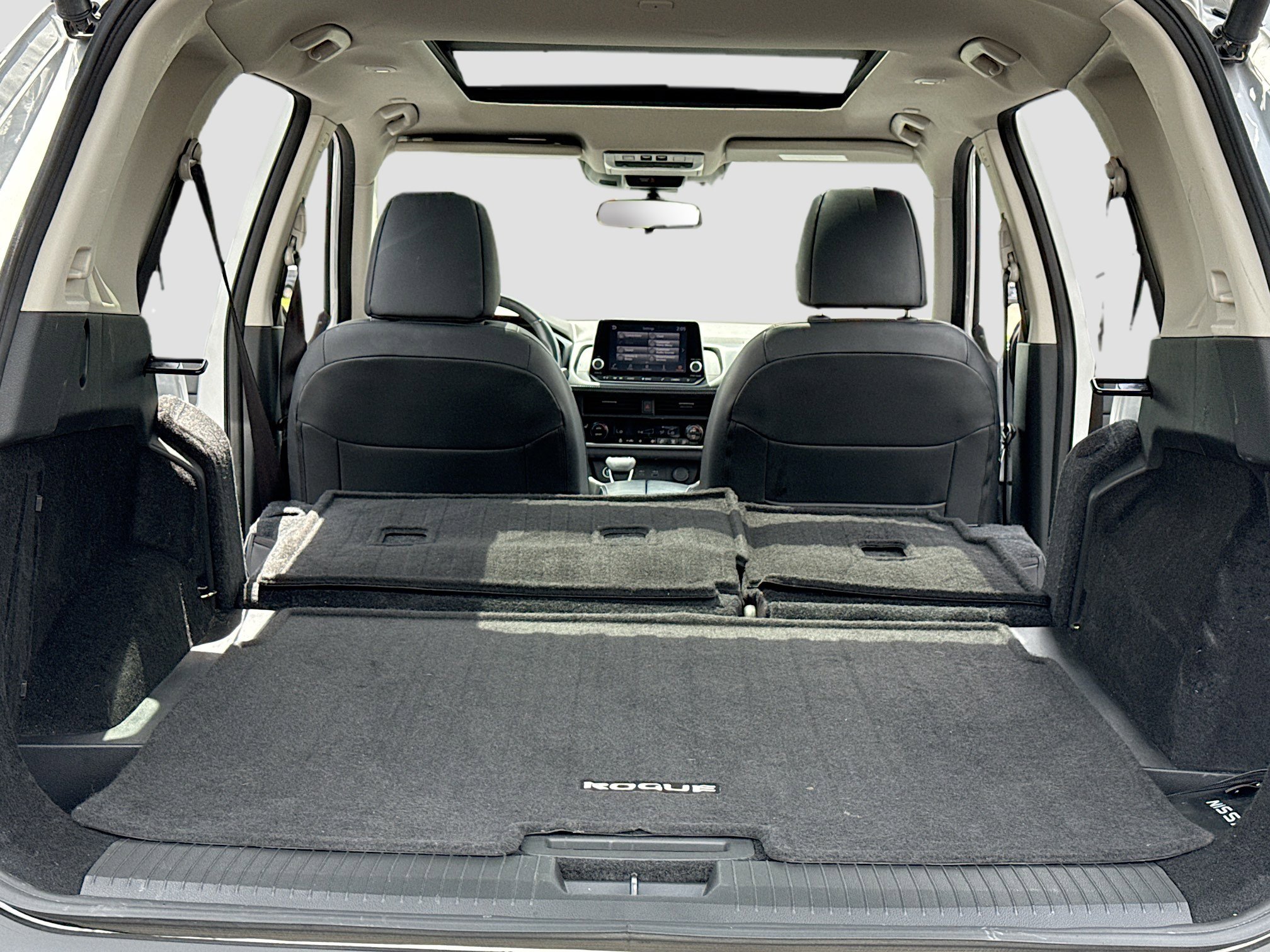 Certified 2023 Nissan Rogue SV w/ SV Premium B Package AWD/4WD image 7
