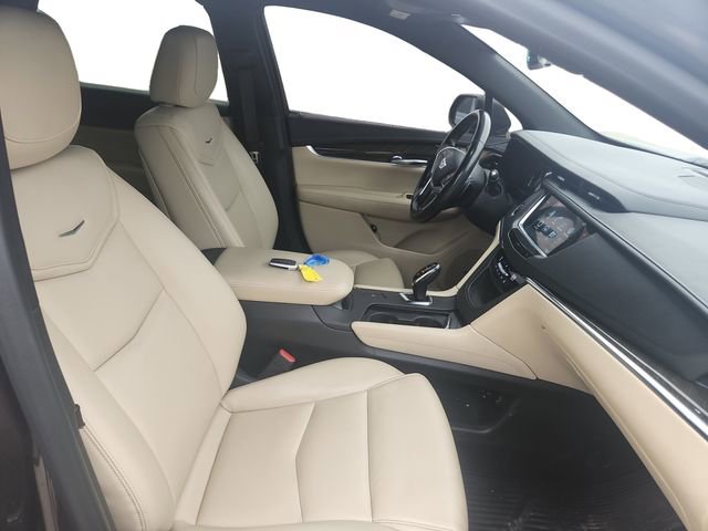 Used 2019 Cadillac XT5 FWD image 15