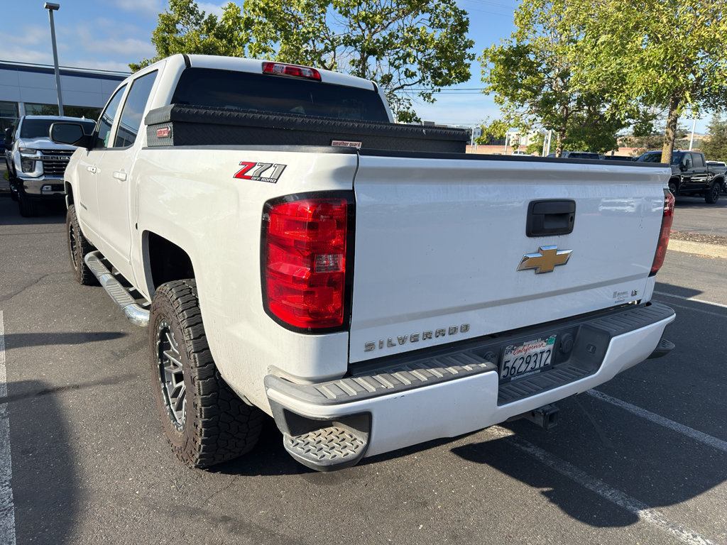 Used 2018 Chevrolet Silverado 1500 LT w/ All Star Edition AWD/4WD image 6
