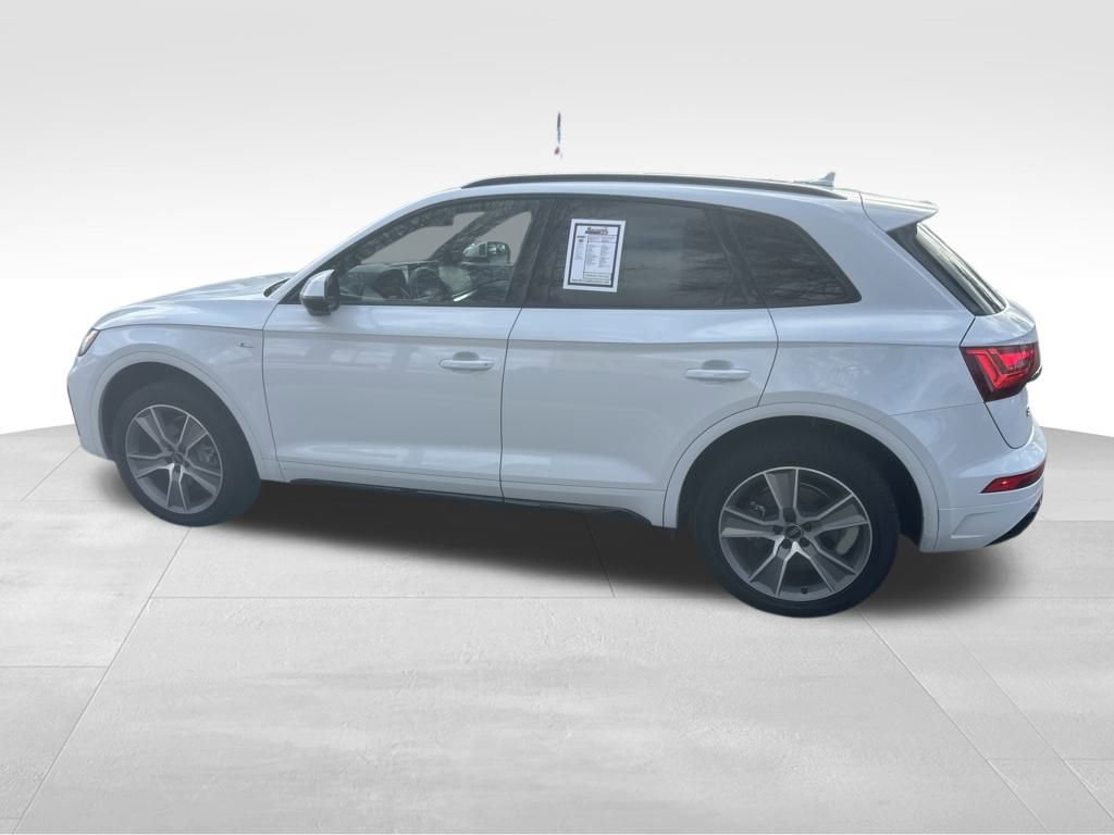Used 2025 Audi Q5 2.0T Premium AWD/4WD image 13