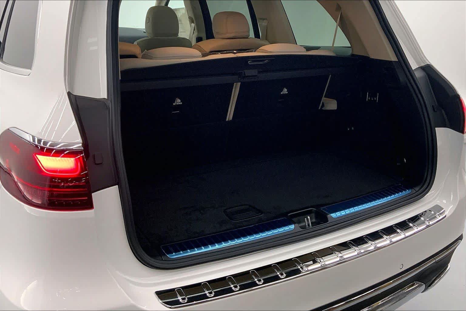 New 2026 Mercedes-Benz GLS 450 4MATIC image 17