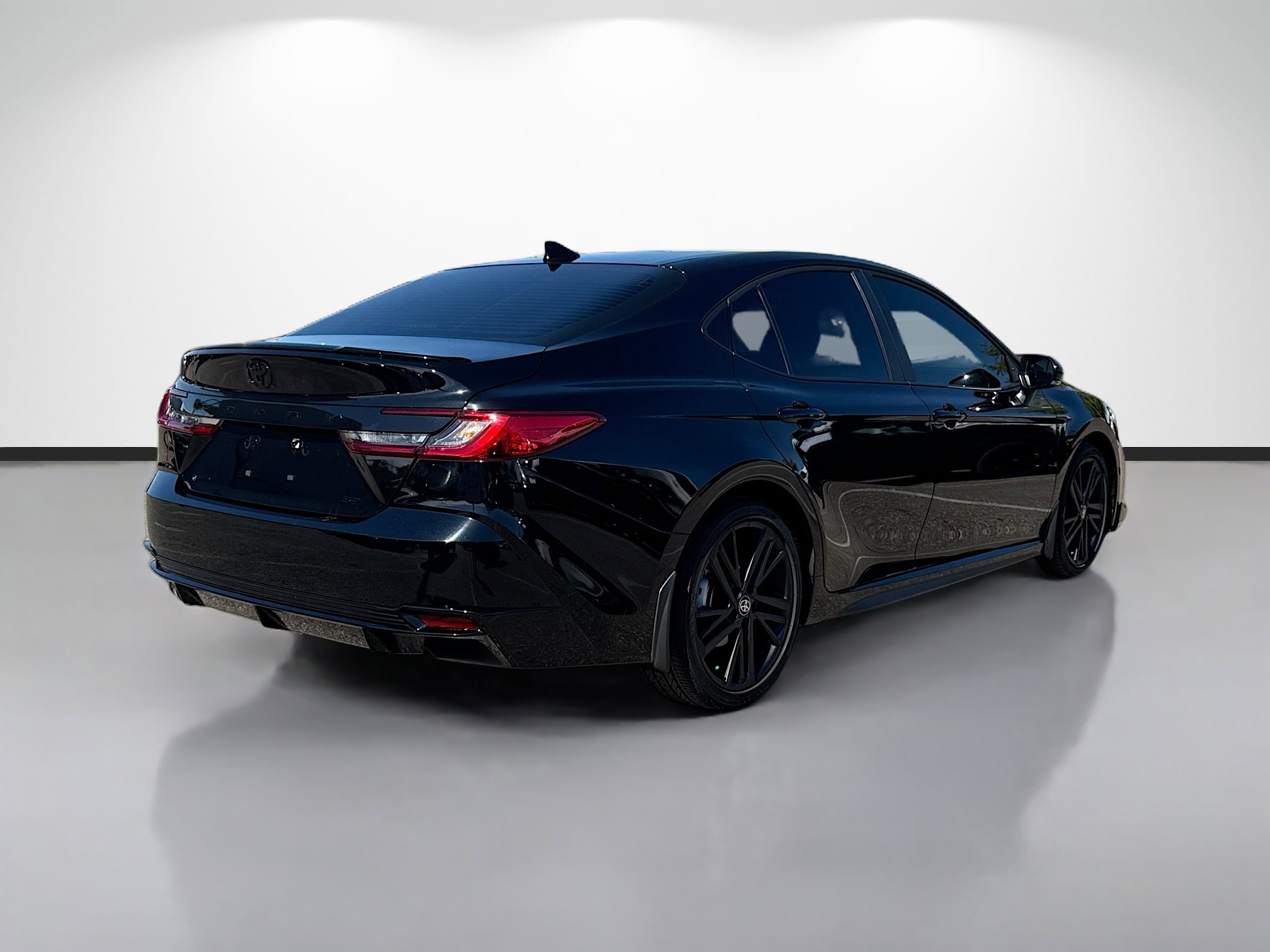 Used 2026 Toyota Camry Nightshade image 3