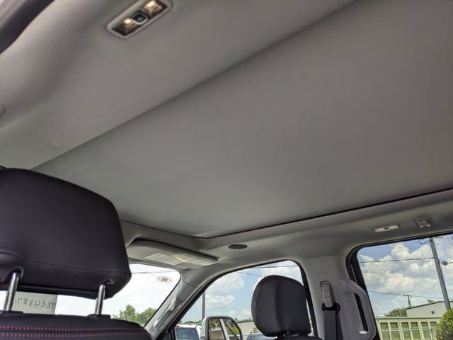 New 2026 Ford F250 Lariat w/ Black Appearance Package AWD/4WD image 21