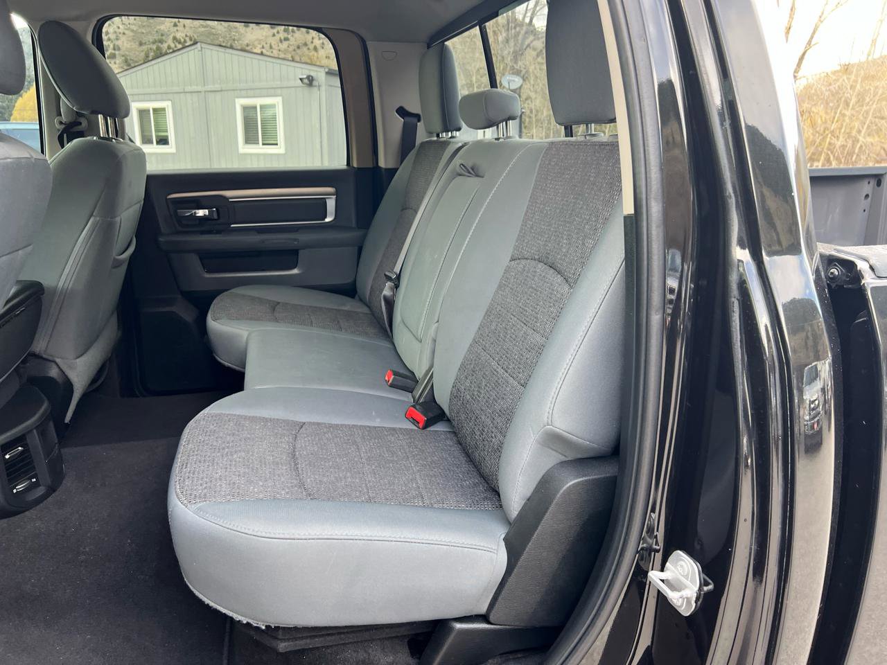 Used 2017 RAM 2500 SLT w/ Protection Group AWD/4WD image 14