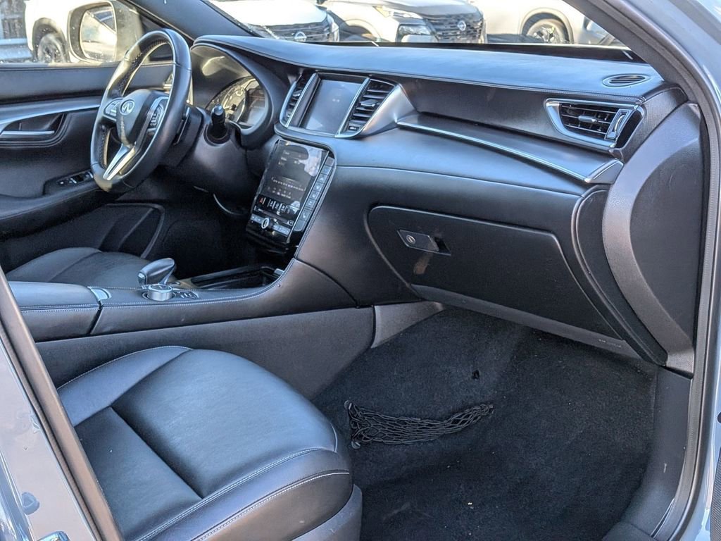 Used 2022 INFINITI QX55 Luxe w/ Cargo Package image 23