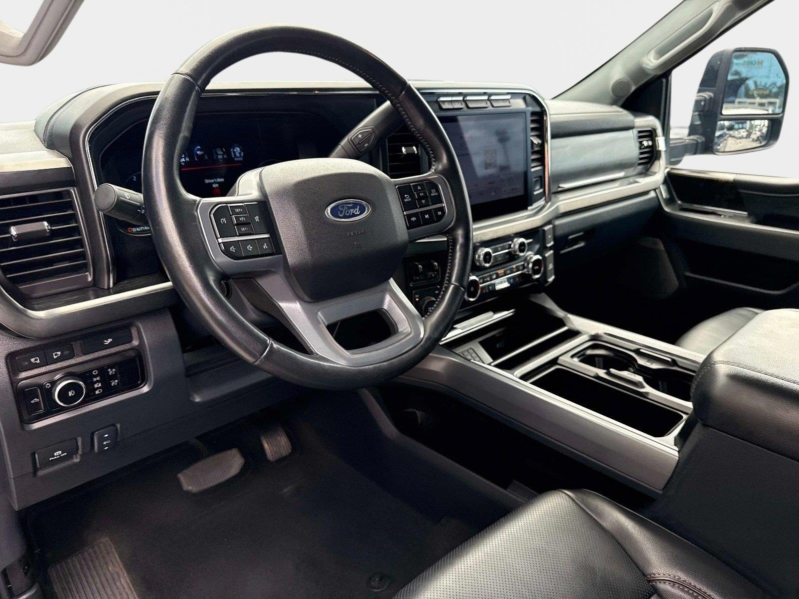 Used 2024 Ford F250 Lariat AWD/4WD image 40