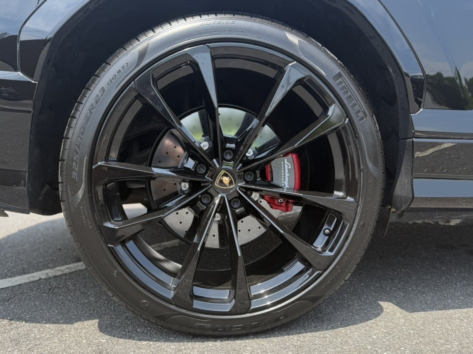 Used 2021 Lamborghini Urus AWD/4WD image 10