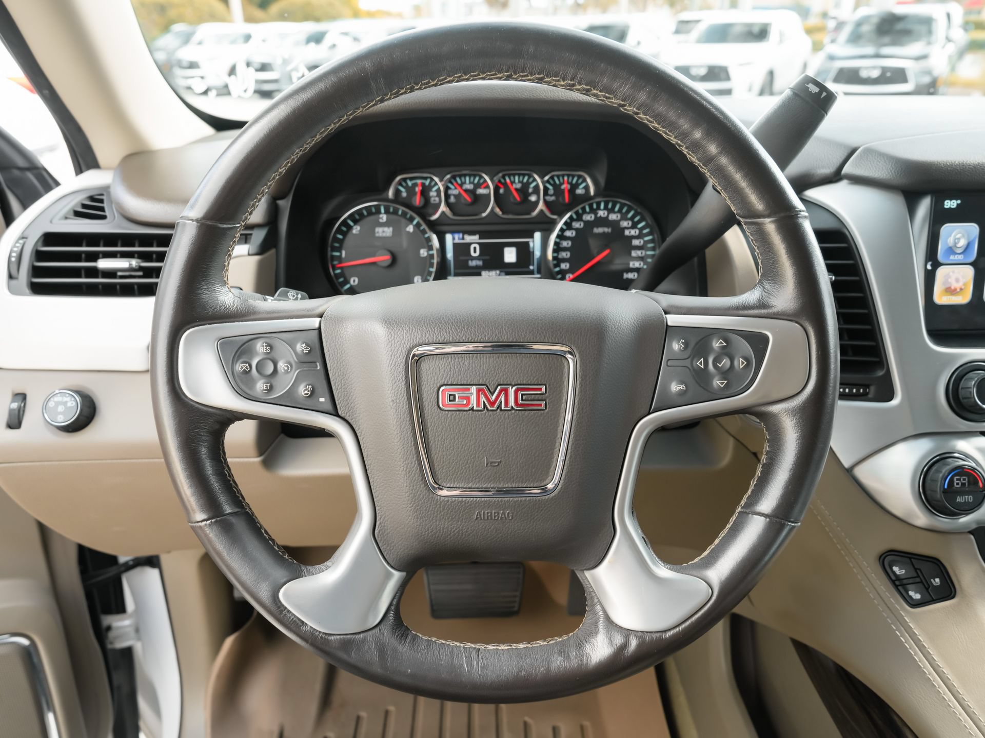 Used 2018 GMC Yukon SLT RWD image 20