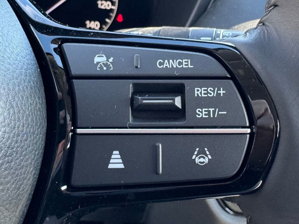 Used 2025 Honda HR-V EX-L image 25