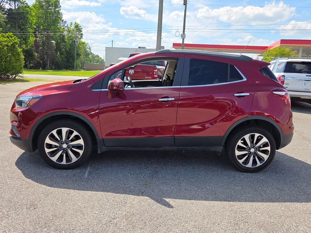 Certified 2022 Buick Encore Preferred w/ Safety Package AWD/4WD image 2