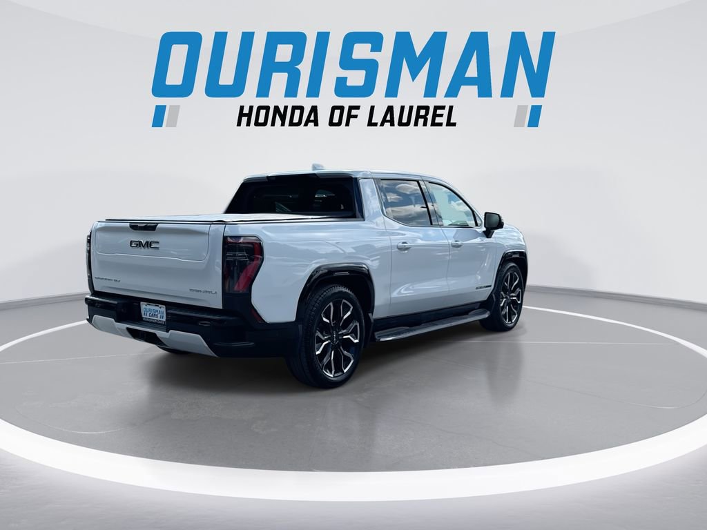 Used 2025 GMC Sierra EV Denali AWD/4WD image 8