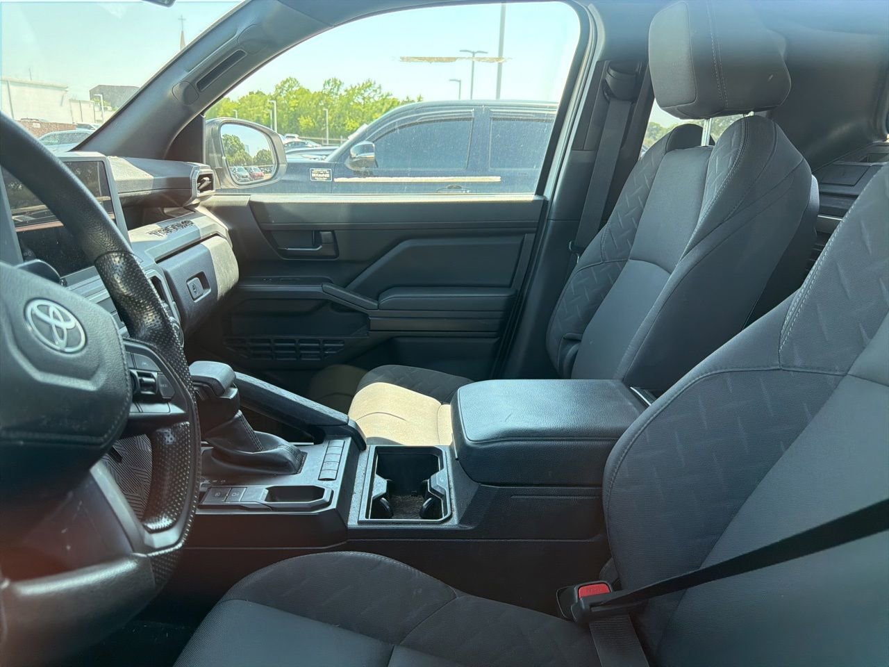 Used 2024 Toyota Tacoma SR RWD image 9