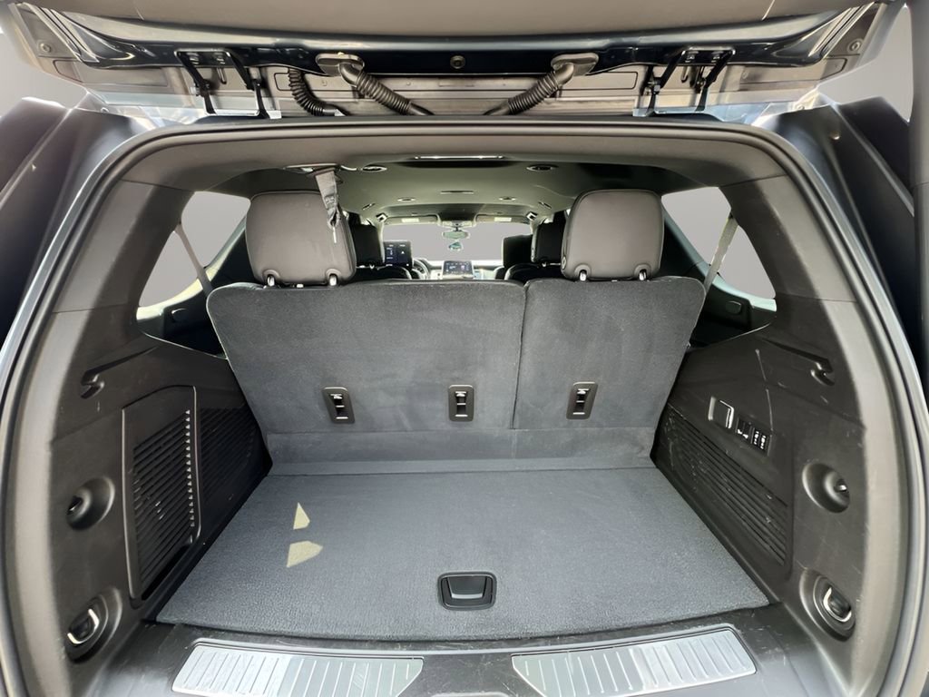 Certified 2021 Chevrolet Tahoe RST w/ Luxury Package image 26