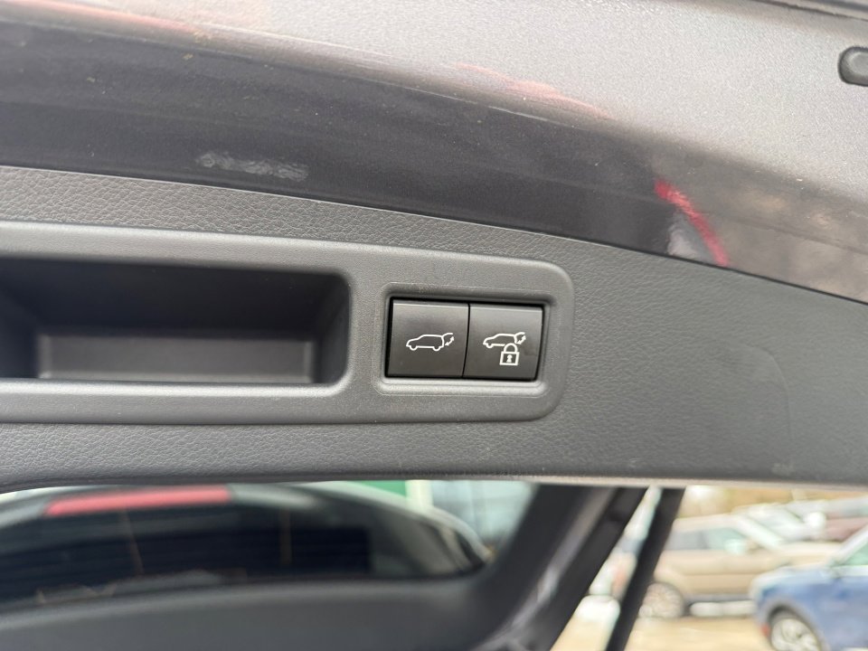 Used 2023 Lexus RX 350h w/ Cold Area Package AWD/4WD image 25