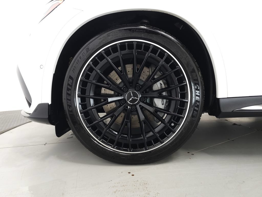 Used 2024 Mercedes-Benz GLC 43 AMG 4MATIC image 40