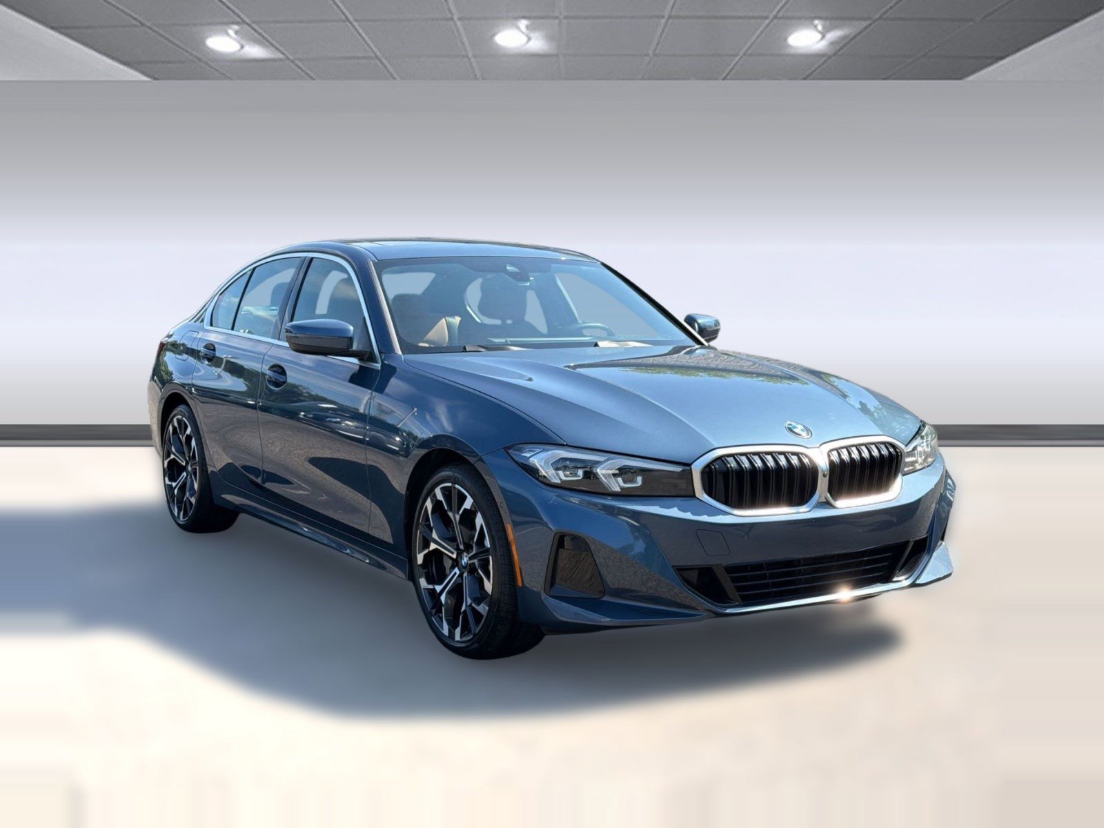 Certified 2025 BMW 330i Sedan RWD image 7